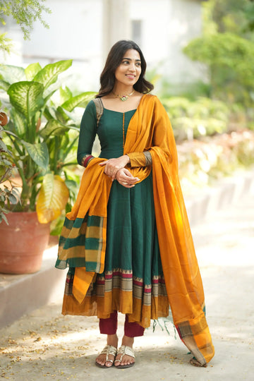 Rajvi Pure Handloom Anarkali