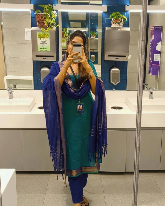 Rajvi Beautiful Pure Cotton Kurti With Dupatta